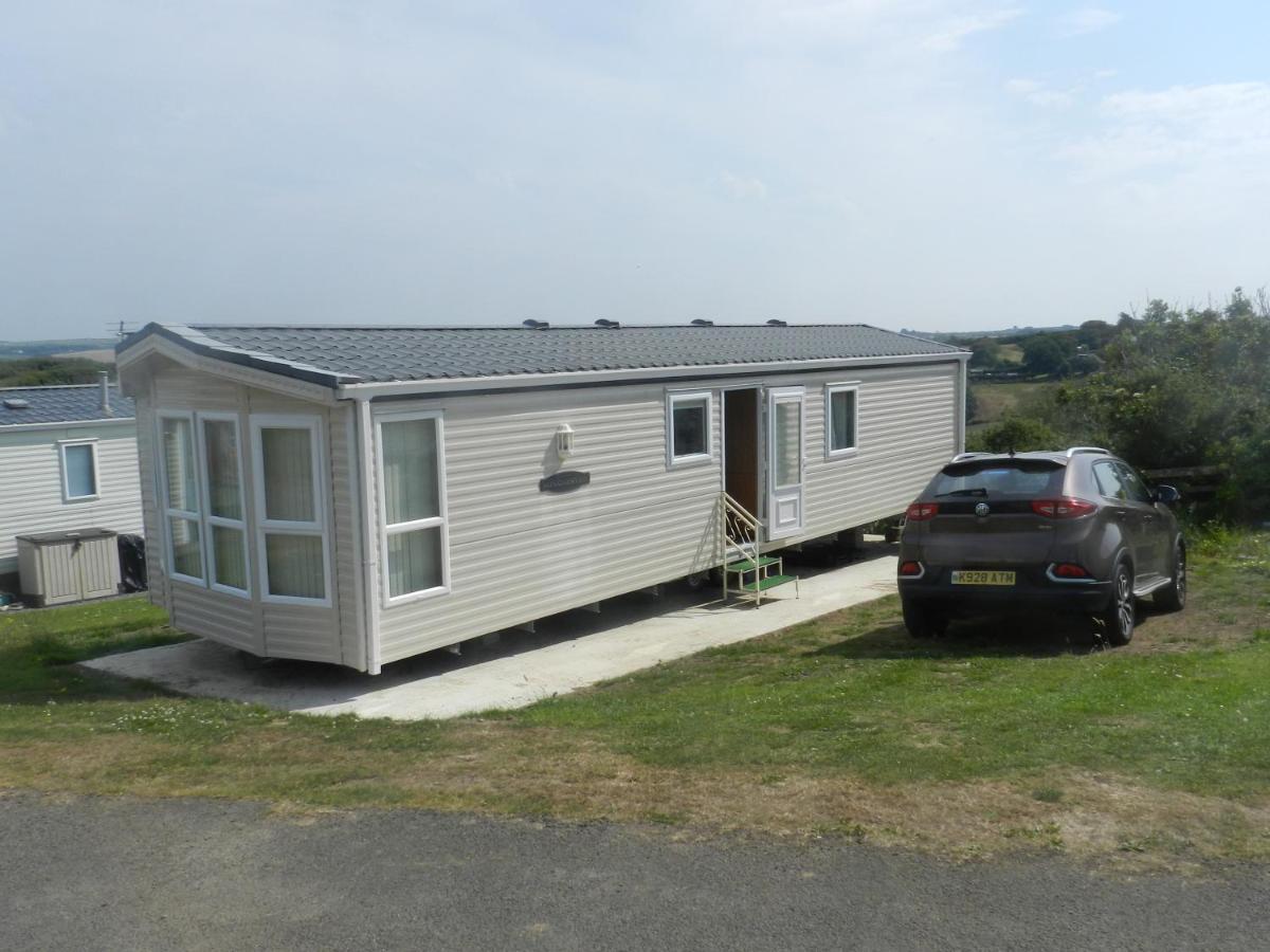 Cwtch Caravans Little Haven Esterno foto